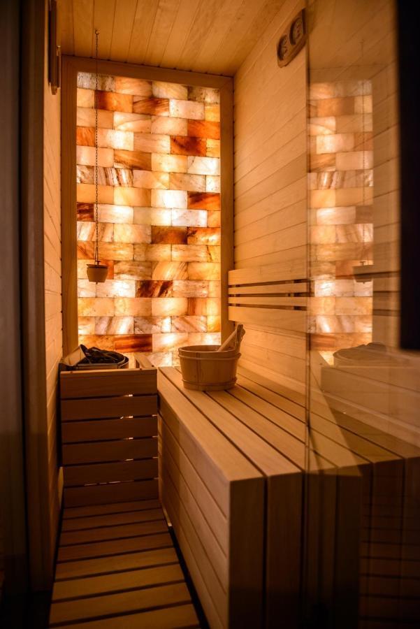 Venus Apartment With Jacuzzi And Sauna - City Center Belgrado Exterior foto